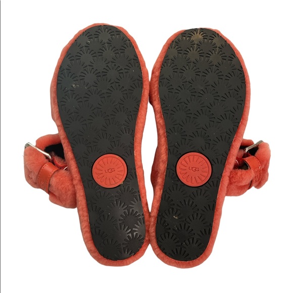 Ugg fuzz yeah slide on slippers sandals. MARIPOSA pink/coral color. Size 9 - Picture 7 of 7
